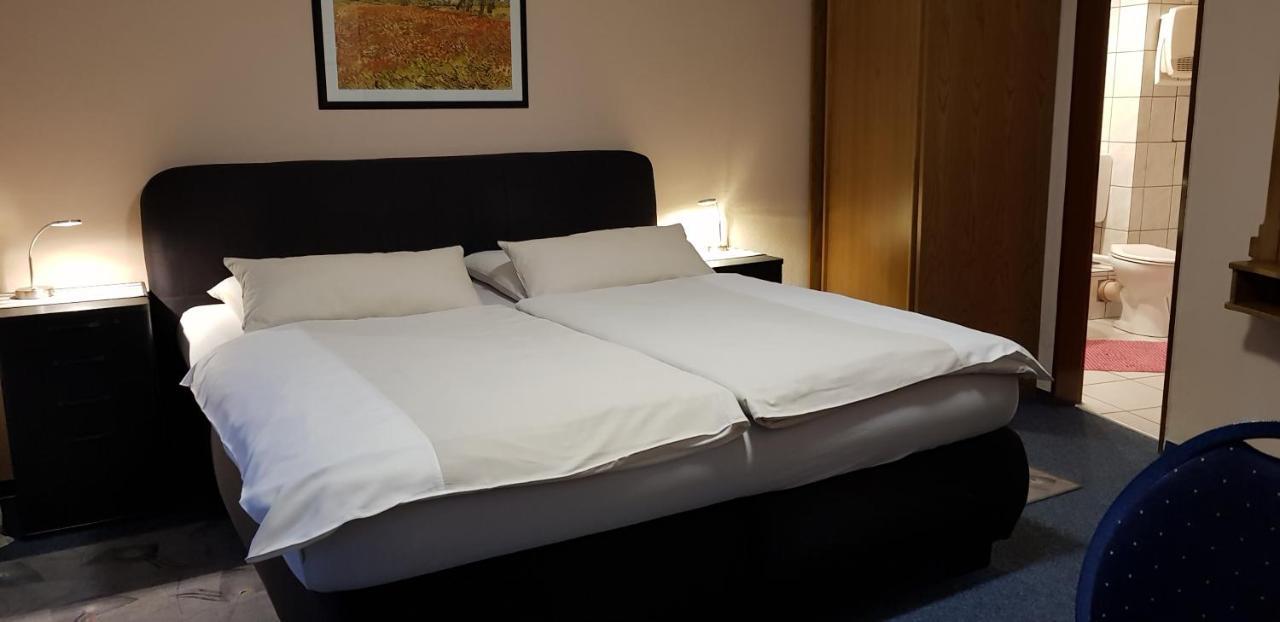 Hotel Garni Julia 리니치 외부 사진